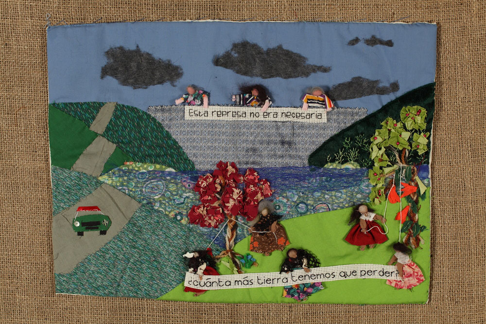 'No a la represa / No to the dam', Linda Adams. (Photo: Martin Melaugh)